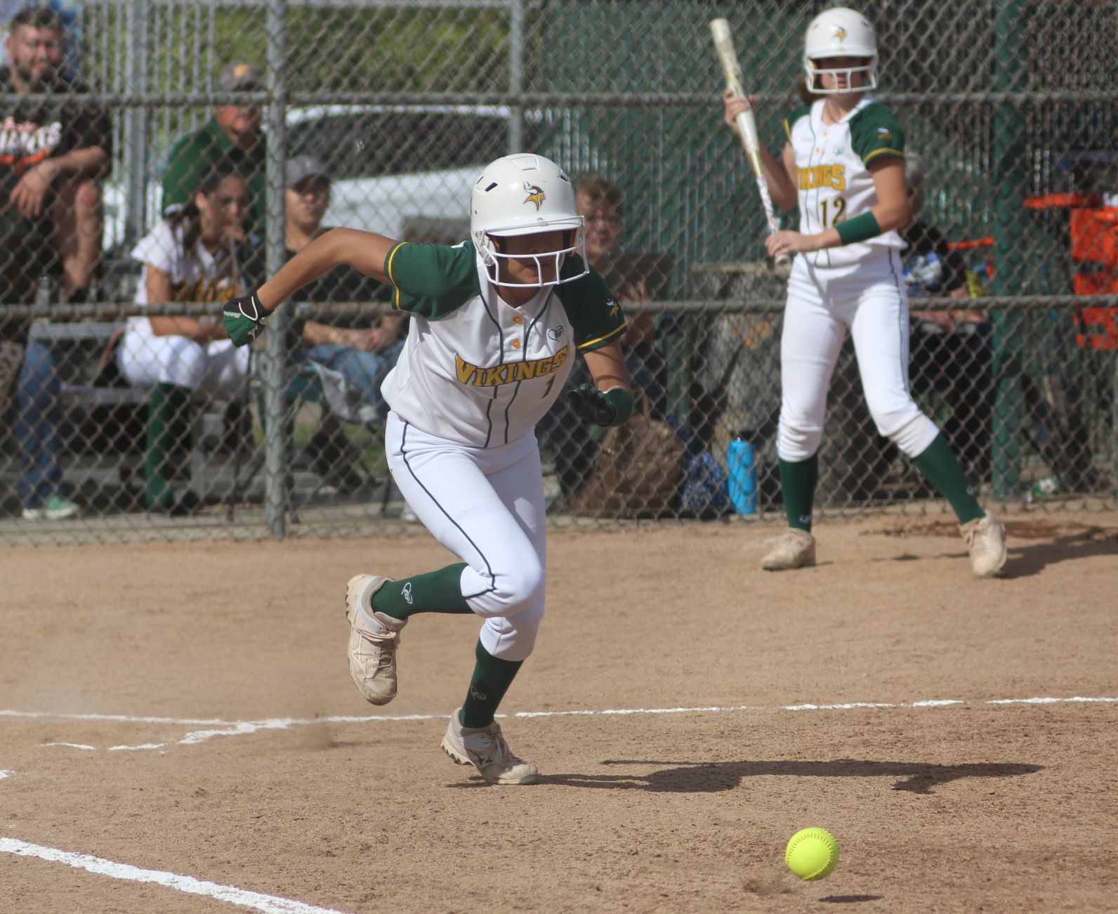 Kingsburg defeats Selma